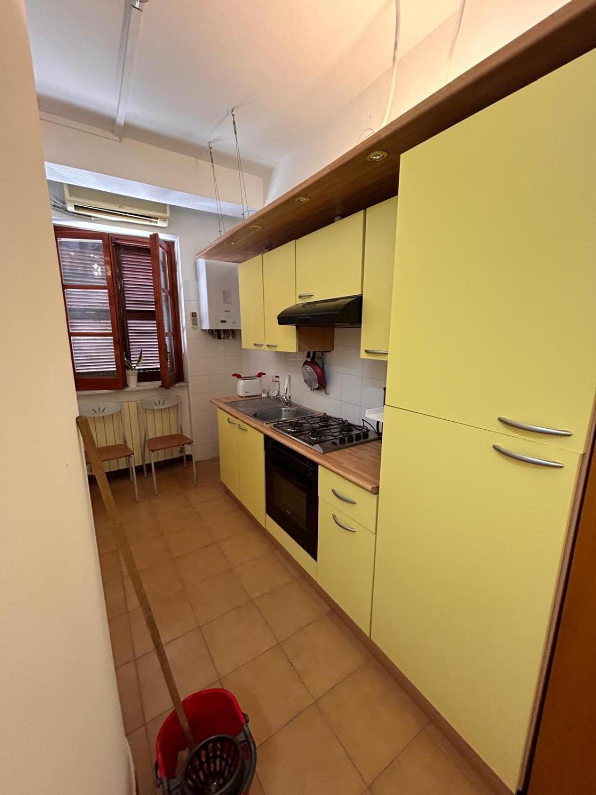 Mela'S House B Apartment Колеферо Екстериор снимка