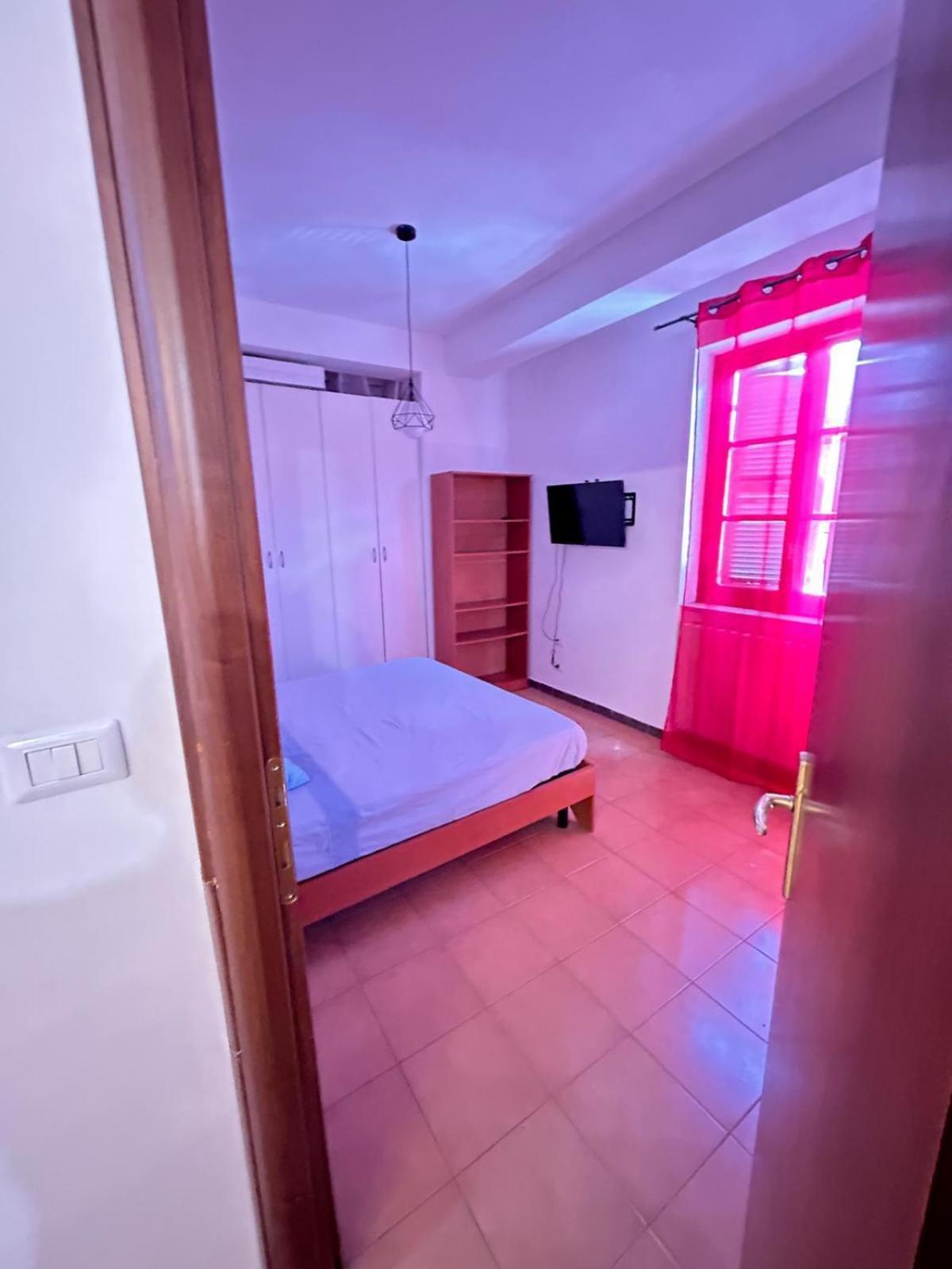 Mela'S House B Apartment Колеферо Екстериор снимка